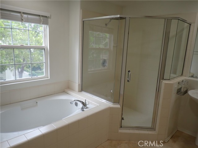 Detail Gallery Image 22 of 27 For 55 Essex, Irvine,  CA 92620 - 3 Beds | 2/1 Baths