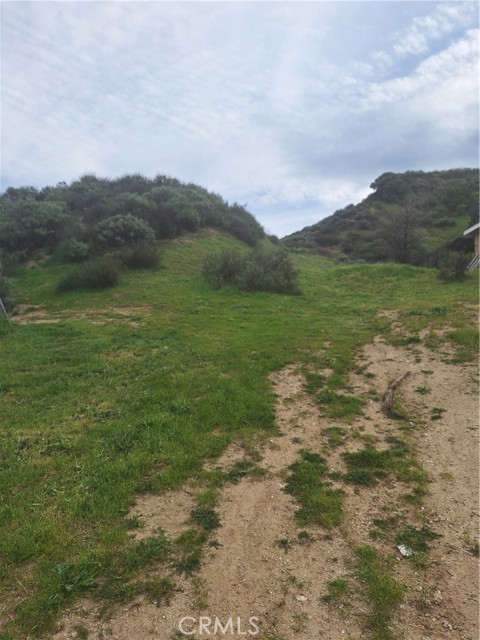 Detail Gallery Image 2 of 4 For 0 Hunstock, Val Verde,  CA 91384 - – Beds | – Baths