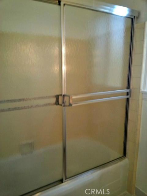 11947 Redbank Street photo 3