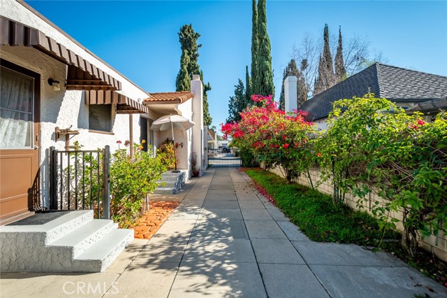 Detail Gallery Image 11 of 16 For 1437 N Sierra Bonita Ave, Pasadena,  CA 91104 - 2 Beds | 1 Baths