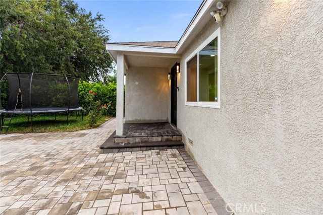 Detail Gallery Image 24 of 29 For 5954 Carpenter Ave, Valley Village,  CA 91607 - 3 Beds | 2 Baths