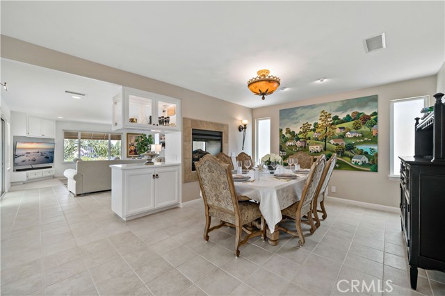 32070 Corte Bonilio, Temecula CA: https://media.crmls.org/medias/514580be-baf1-4826-aded-5ebbff533845.jpg