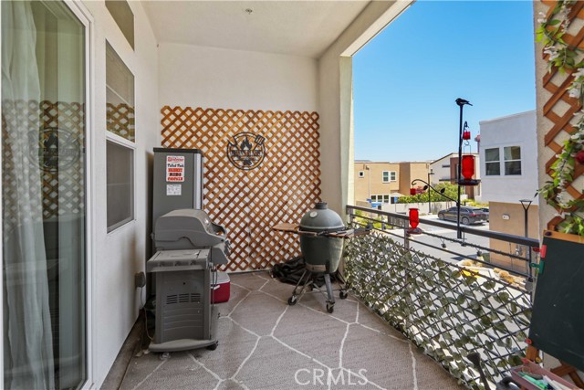 Detail Gallery Image 20 of 28 For 26957 Winding Trail Ct, Valencia,  CA 91381 - 3 Beds | 2 Baths