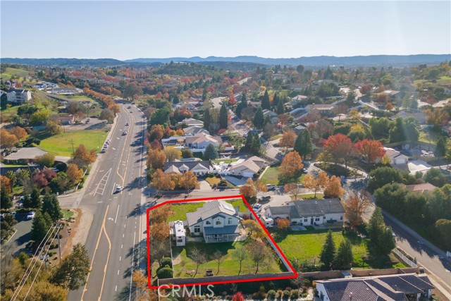 Detail Gallery Image 3 of 25 For 2104 Summit, Paso Robles,  CA 93446 - 4 Beds | 3 Baths