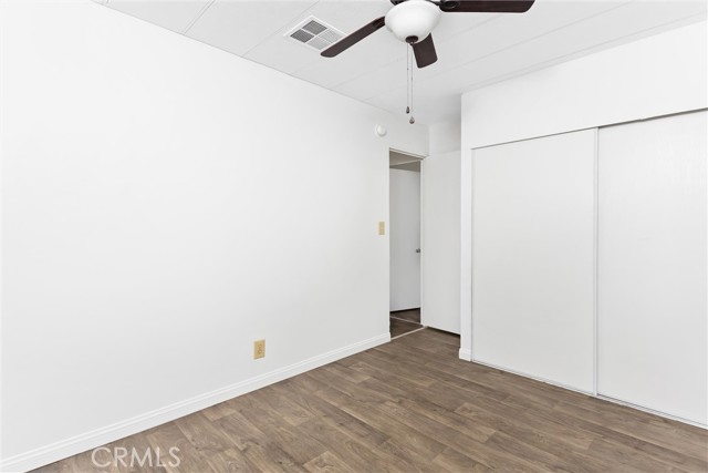 35011 Avenue E, Yucaipa CA: https://media.crmls.org/medias/514a3300-4dc0-42ee-a552-36d33e3ad770.jpg