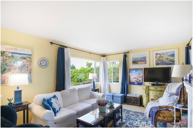 Detail Gallery Image 8 of 31 For 48 Corniche Dr #D,  Dana Point,  CA 92629 - 1 Beds | 1 Baths