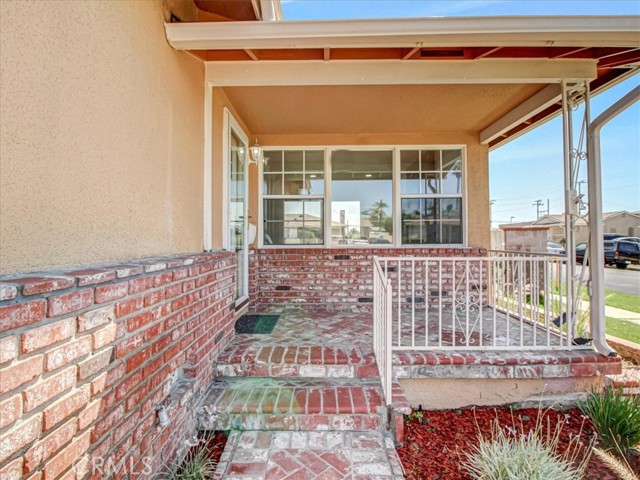 Detail Gallery Image 3 of 42 For 14028 Arcturus Ave, Gardena,  CA 90249 - 3 Beds | 2 Baths