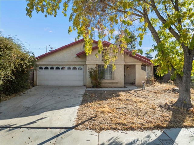 Detail Gallery Image 1 of 7 For 2626 E Avenue Q15, Palmdale,  CA 93550 - 4 Beds | 2 Baths