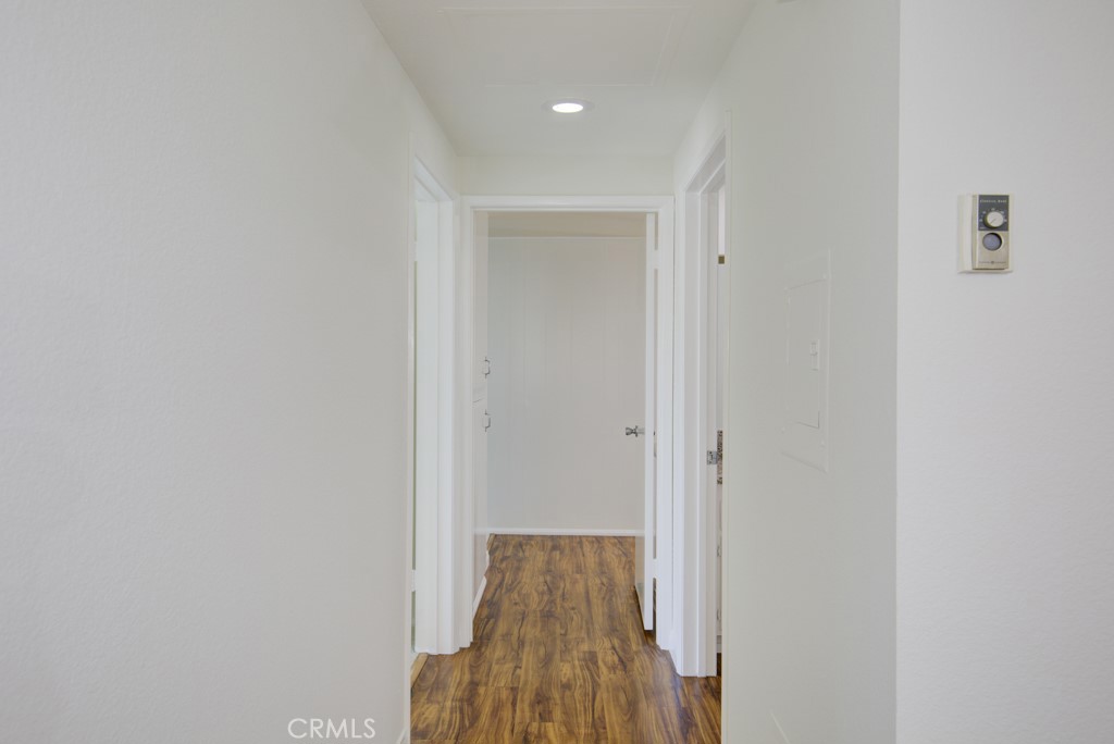 https://media.crmls.org/medias/514d350a-5c26-498b-a30a-97442382d68f.jpg?preset=X-Large
