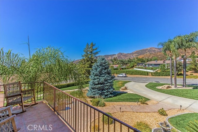 35225 Crystal Street, Yucaipa CA: https://media.crmls.org/medias/514d859f-0e91-4f68-9bd9-17ccffed7f91.jpg