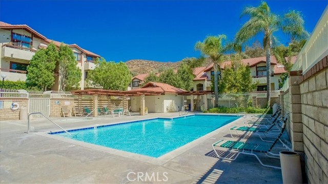 Detail Gallery Image 20 of 30 For 18126 Sundowner Way #1146,  Canyon Country,  CA 91387 - 2 Beds | 2 Baths