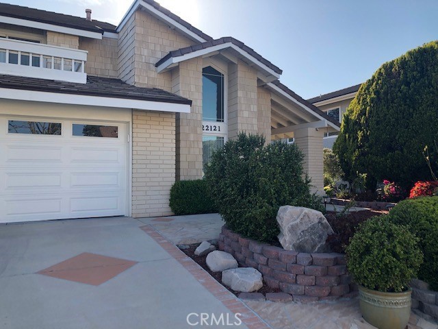 Detail Gallery Image 3 of 5 For 22121 Apache, Lake Forest,  CA 92630 - 4 Beds | 3 Baths