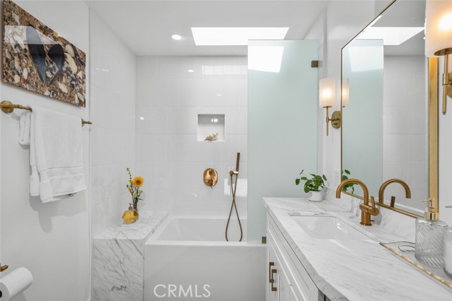 Detail Gallery Image 20 of 29 For 34832 Calle Del Sol, Dana Point,  CA 92624 - 3 Beds | 3 Baths