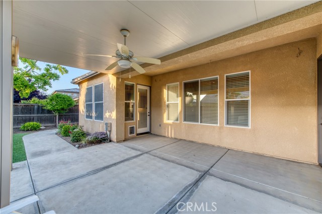 Detail Gallery Image 32 of 35 For 1624 N Chesterfield Ln, Clovis,  CA 93619 - 4 Beds | 2/1 Baths