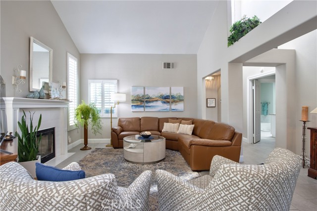 Detail Gallery Image 15 of 57 For 40581 via Amapola, Murrieta,  CA 92562 - 3 Beds | 2/1 Baths