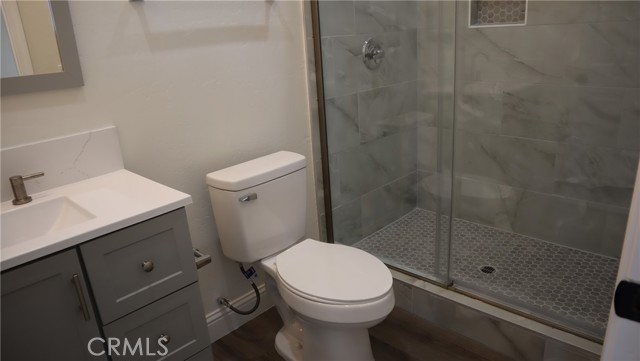 Detail Gallery Image 8 of 21 For 10408 Peach Ave, California City,  CA 93505 - 4 Beds | 3 Baths