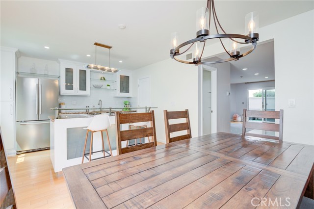 2617 Ruhland Avenue, Redondo Beach, California 90278, 2 Bedrooms Bedrooms, ,1 BathroomBathrooms,Residential,Sold,Ruhland,SB23059783