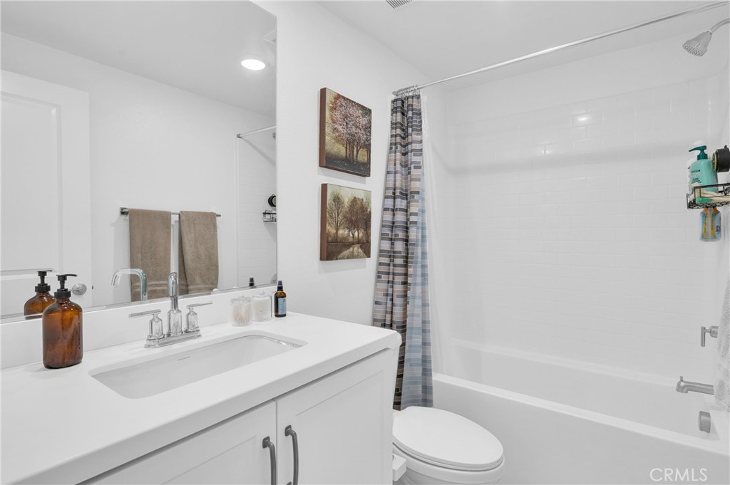 MLS #CV25244633 image #8