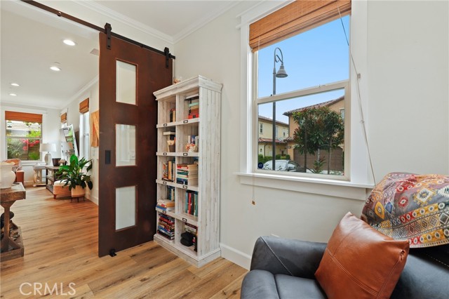 61 Fuchsia, Lake Forest CA: https://media.crmls.org/medias/5154aec5-7bc8-464e-ae13-0a19f7acb577.jpg