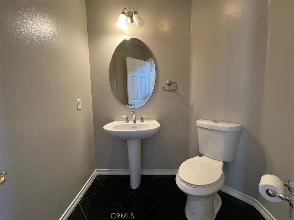 MLS #OC25273280 image #12