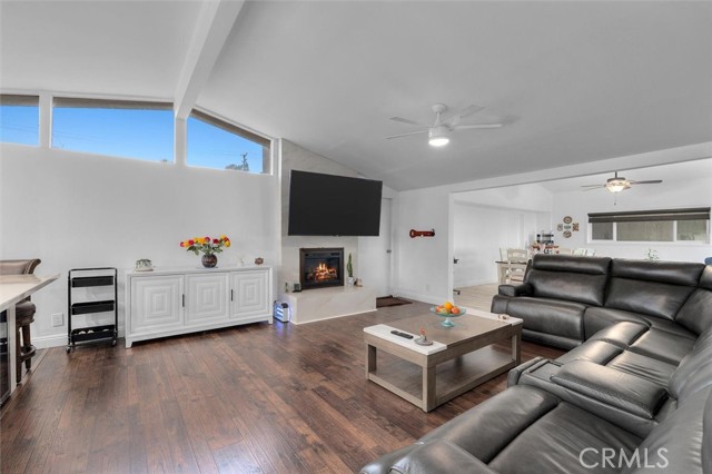 2165 W General Street, Rancho Palos Verdes CA: https://media.crmls.org/medias/51558708-6391-43b7-970b-891230c24cf1.jpg