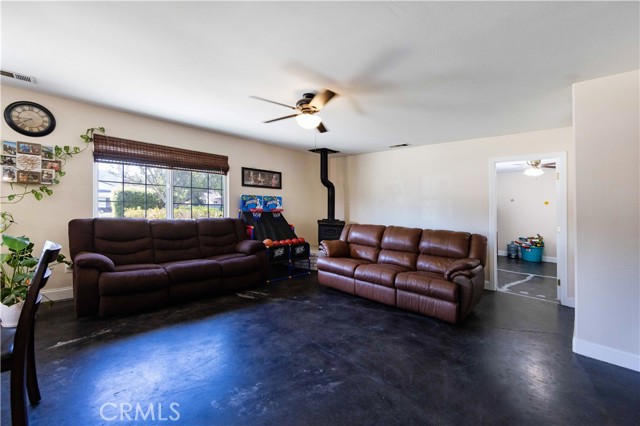 Detail Gallery Image 7 of 23 For 24160 Lenox Ln #B,  Murrieta,  CA 92562 - 3 Beds | 2 Baths