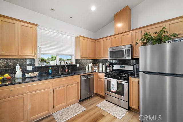 Detail Gallery Image 9 of 33 For 4575 Whispering Oak Way, Paso Robles,  CA 93446 - 4 Beds | 2 Baths