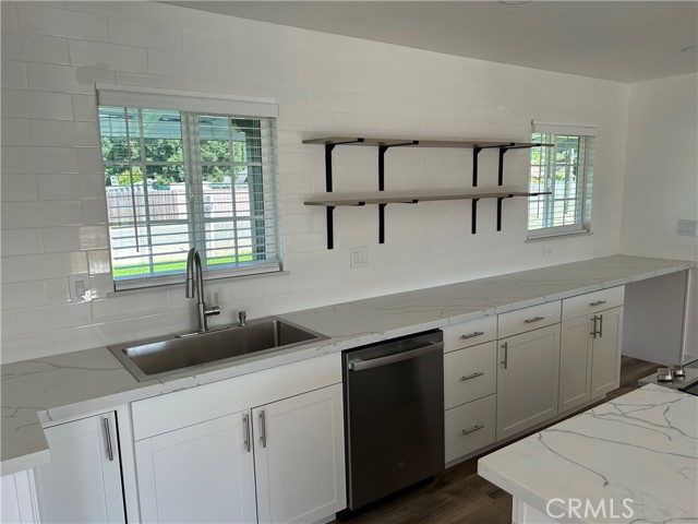 Detail Gallery Image 4 of 30 For 2550 Station Ave, Atwater,  CA 95301 - 3 Beds | 2 Baths