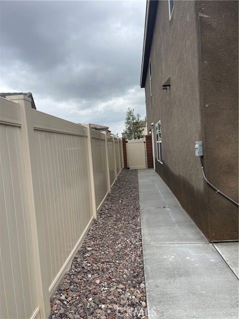 Detail Gallery Image 25 of 26 For 20107 Curaco Ct, Riverside,  CA 92507 - 5 Beds | 3/1 Baths