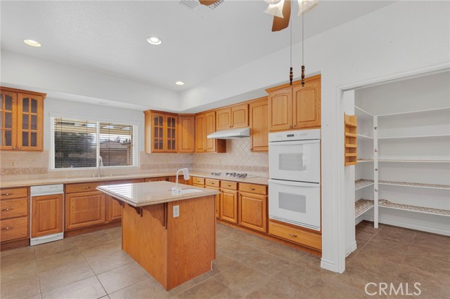 Detail Gallery Image 17 of 58 For 19265 Kanbridge, Apple Valley,  CA 92308 - 3 Beds | 2 Baths