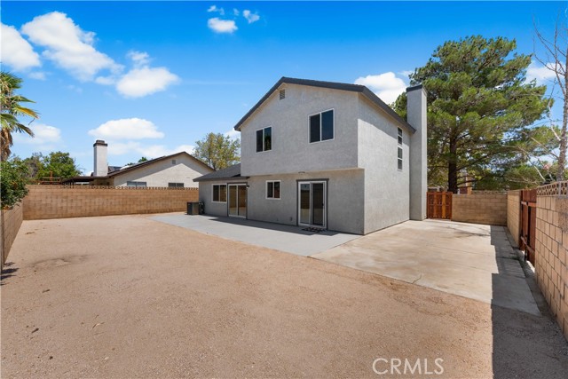 45119 Watford Avenue, Lancaster CA: https://media.crmls.org/medias/5159e7d6-082d-4302-b0bf-789d1f094e25.jpg