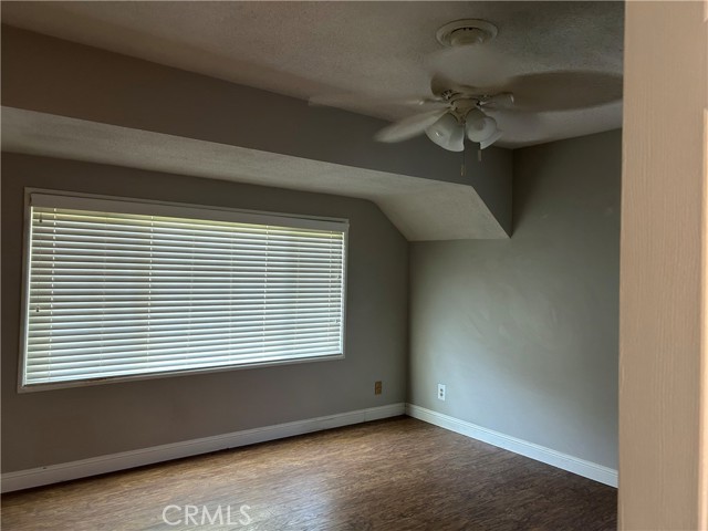 Detail Gallery Image 15 of 35 For 3681 Chateau Ct, Riverside,  CA 92505 - 3 Beds | 2 Baths