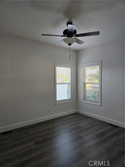 Detail Gallery Image 5 of 12 For 8051 Acacia Ave #34,  Garden Grove,  CA 92841 - 3 Beds | 2 Baths