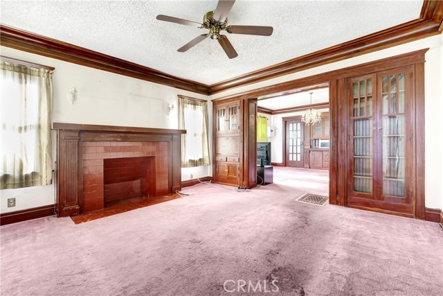 Detail Gallery Image 3 of 35 For 4239 South Raymond Avenue, Los Angeles,  CA 90037 - 2 Beds | 1 Baths