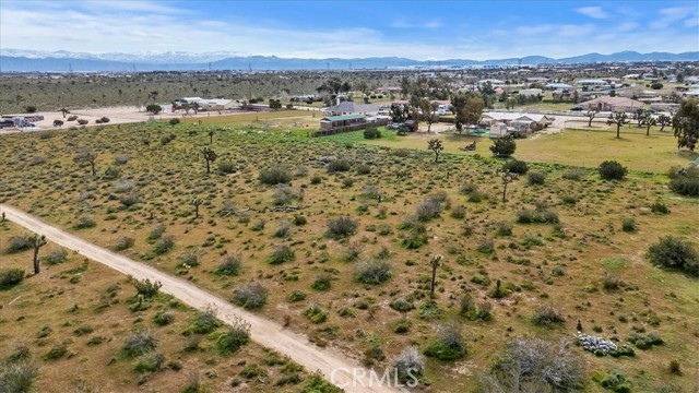 Detail Gallery Image 4 of 10 For 11161 Mesa, Hesperia,  CA 92344 - – Beds | – Baths