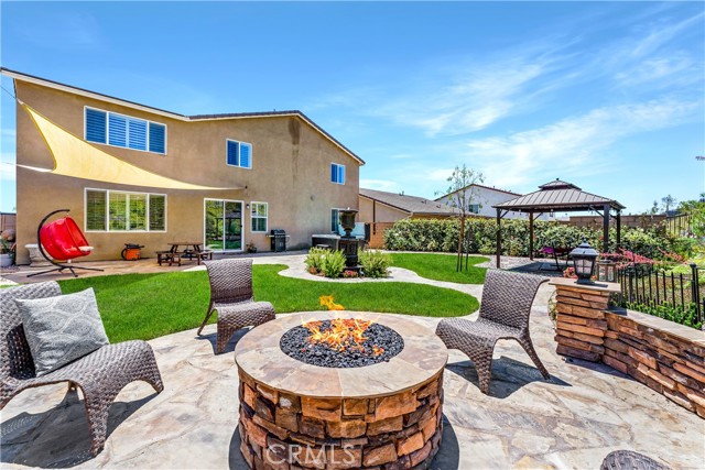 Detail Gallery Image 27 of 36 For 33116 Table Rock Dr, Winchester,  CA 92596 - 5 Beds | 3 Baths