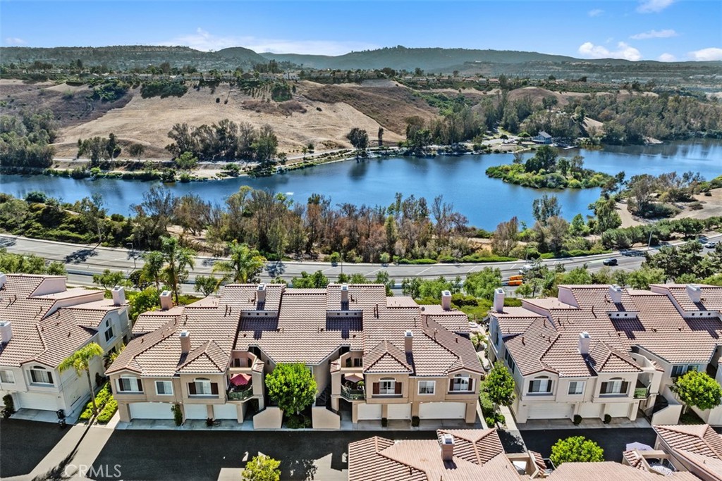 MLS #OC25254099 image #46