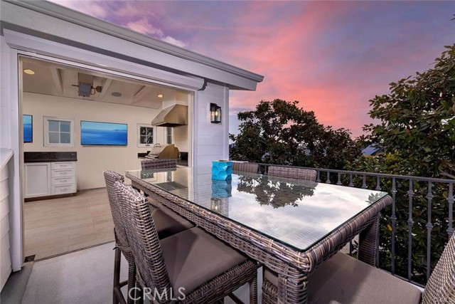 Detail Gallery Image 37 of 45 For 1501 E Balboa Bld, Newport Beach,  CA 92661 - 5 Beds | 4 Baths