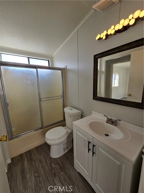 Detail Gallery Image 10 of 13 For 19548 E Cypress St #40,  Cypress,  CA 91724 - 1 Beds | 1 Baths