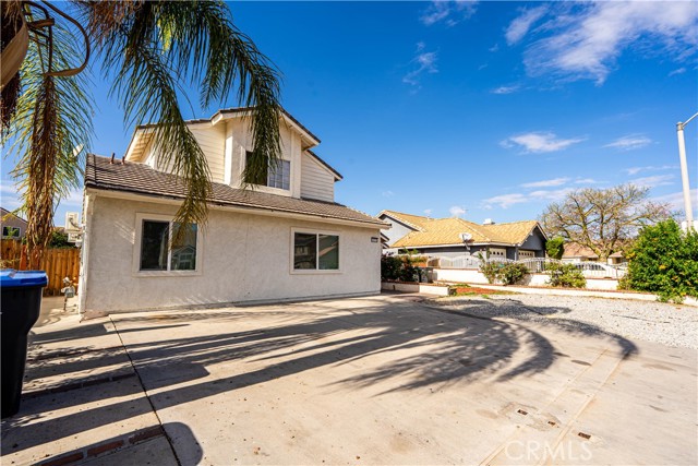 Detail Gallery Image 3 of 43 For 16211 Starview St, Moreno Valley,  CA 92551 - 5 Beds | 3 Baths