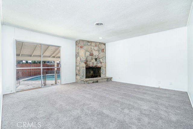 Detail Gallery Image 9 of 44 For 133 Park Vista, Hemet,  CA 92544 - 4 Beds | 2/1 Baths