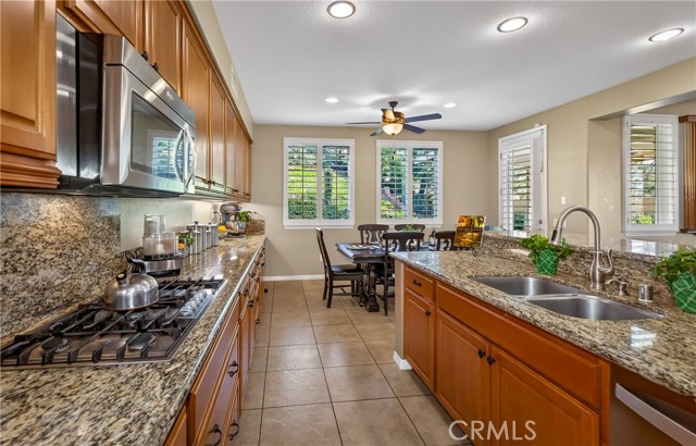 Detail Gallery Image 20 of 51 For 11484 Armour, Beaumont,  CA 92223 - 5 Beds | 4 Baths