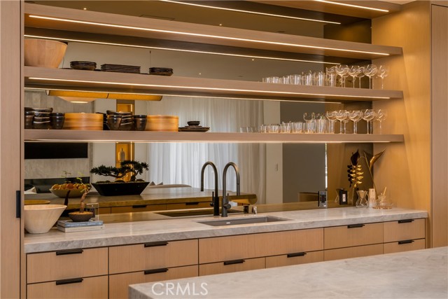 1 Stickley Drive, Laguna Beach CA: https://media.crmls.org/medias/5160ab7e-c579-4c46-a965-985e2dd15a3a.jpg