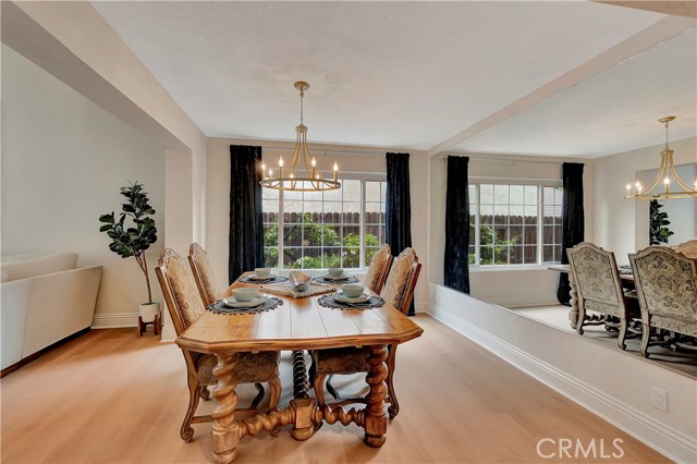 22471 Rippling Brook, Lake Forest CA: https://media.crmls.org/medias/51611133-34ef-498b-a5bd-9816f4576a19.jpg