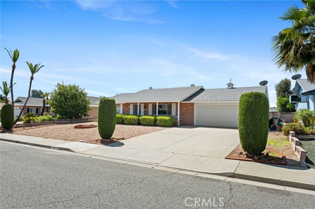 25869 Sandy Lodge Road, Menifee CA: https://media.crmls.org/medias/5161548f-3158-4ee7-adc4-39bfa2d0243e.jpg
