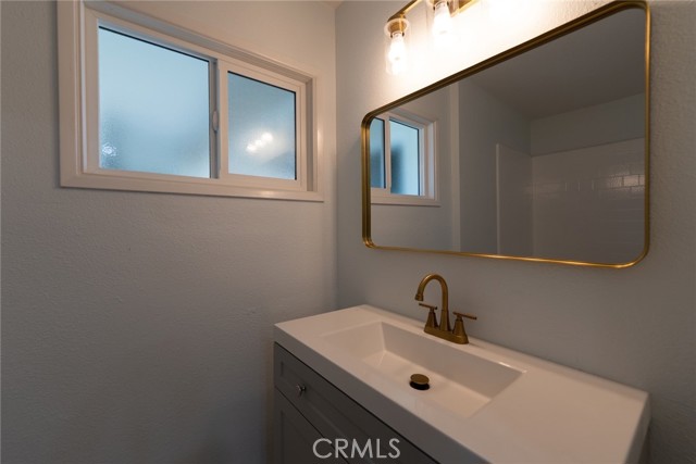 Detail Gallery Image 20 of 32 For 14032 Woodlawn Ave, Tustin,  CA 92780 - 4 Beds | 2 Baths