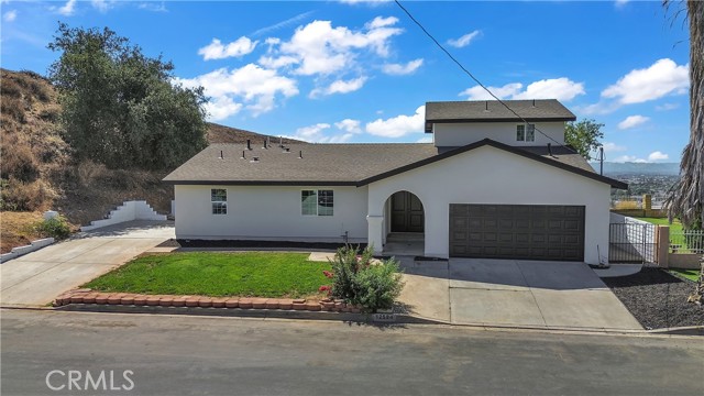 Detail Gallery Image 1 of 45 For 12524 Chanute St, Pacoima,  CA 91331 - 3 Beds | 3 Baths