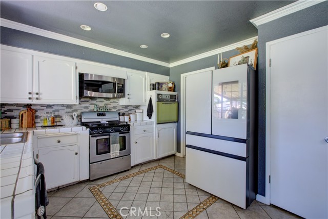 Detail Gallery Image 15 of 38 For 429 Gail Ct, Merced,  CA 95348 - 3 Beds | 2 Baths