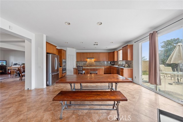 31637 Meadow Lane, Winchester CA: https://media.crmls.org/medias/51634f3f-e1cf-419e-a6a4-bdd05f1890c9.jpg