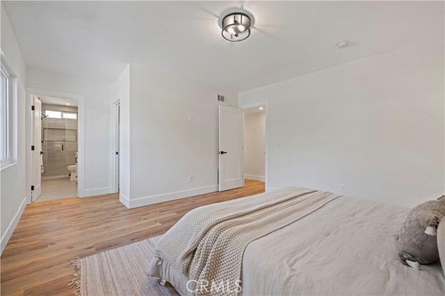 Detail Gallery Image 29 of 38 For 28218 Oaklar Dr, Saugus,  CA 91350 - 4 Beds | 3 Baths